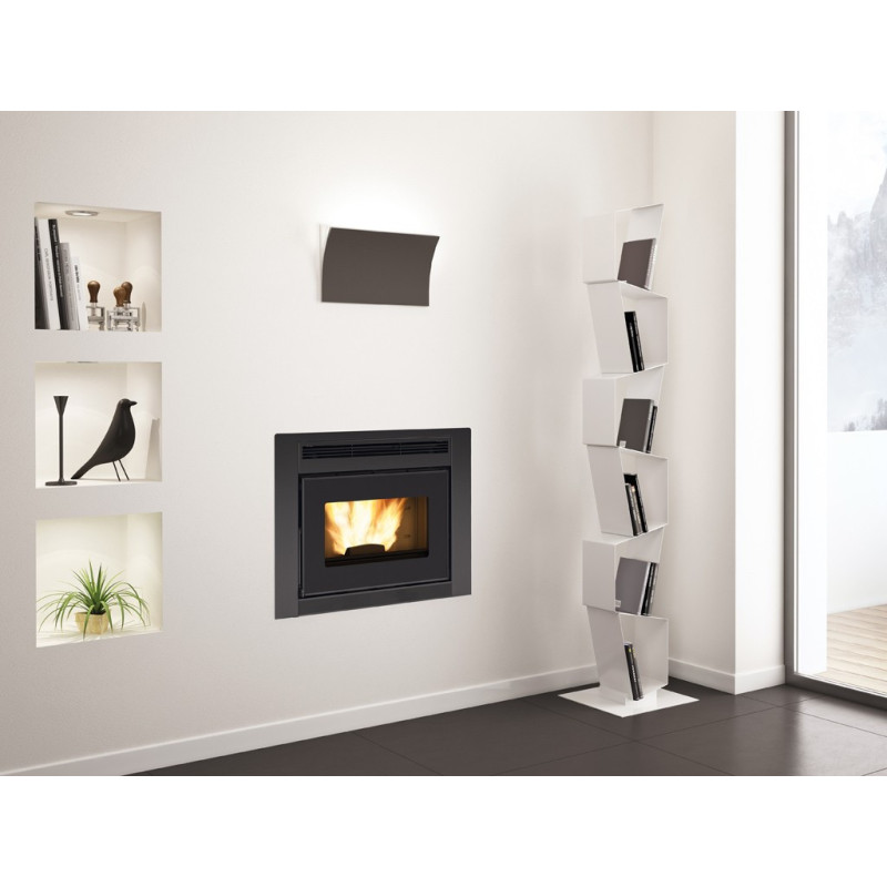 Water-jacket fireplace insert for pellet Comfort Idro L80.16 Extraflame Water-jacket fireplace insert for pellet Comfort Idro L80.16 Extraflame Kütteseadmed Sanitaartehnika Soojuspumbad Puidukatlad Korstnad Radiaatorid Boilerid Torud Tarvikud